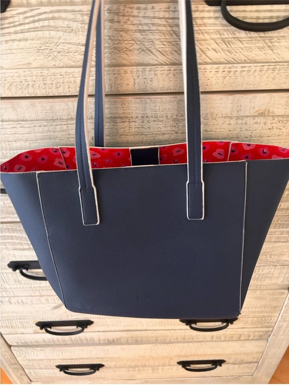 Like New ~ Tommy Bahama Navy Tote with Red Interior Accent